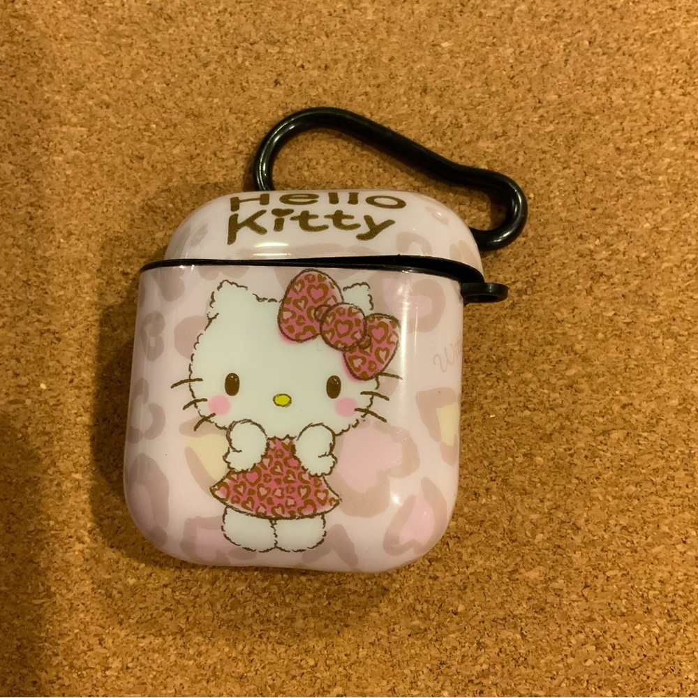 New Hello Kitty iPod 1/2 case